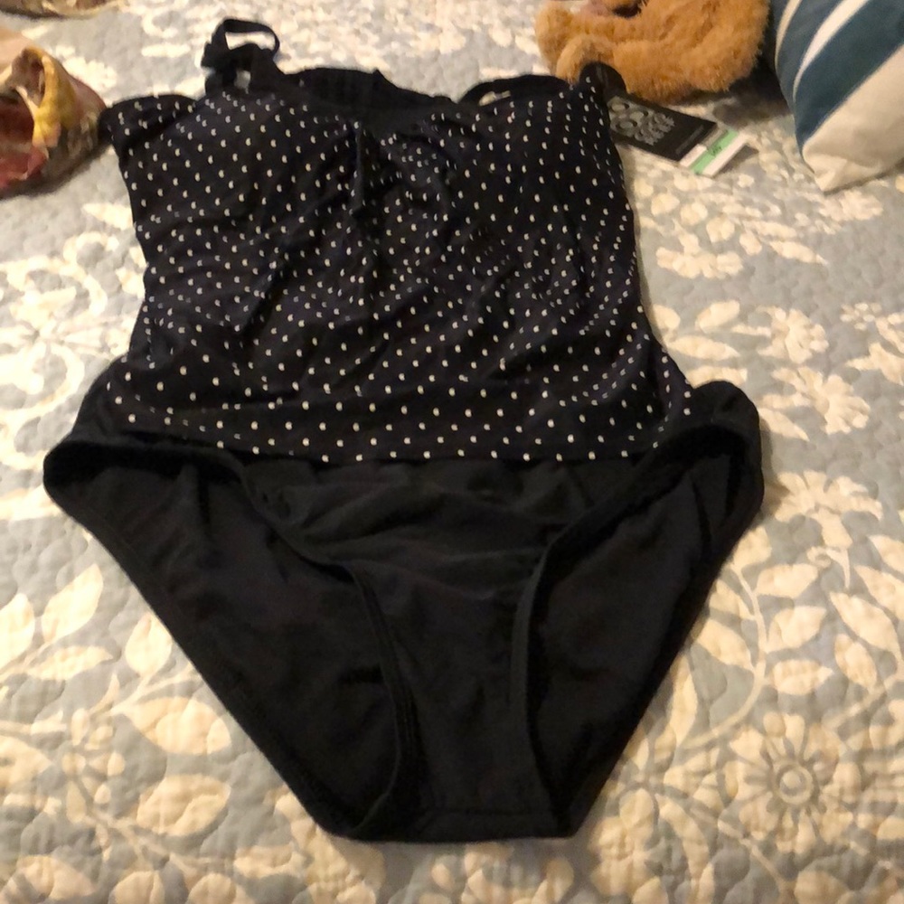 Bathing suit